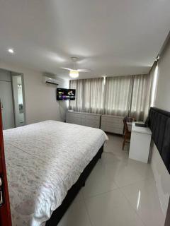 Linda casa em Búzios com 04 quartos, piscina, hidro e área gourmet - Búzios - 3