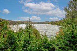 Le P'tit Bonheur - Plage avec embarcations - Sainte-Lucie-de-Doncaster - 3
