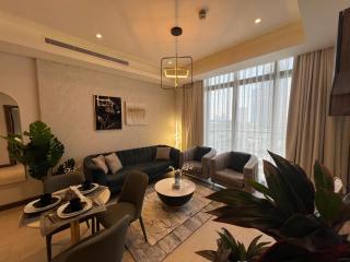 Modern & luxury apartment with Seaview balcony - Manama - 1