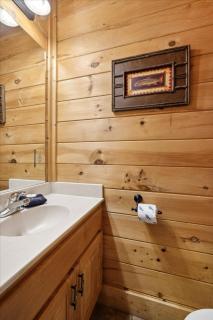 Kozy Bear Kabin - Sevierville - 6