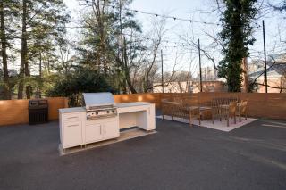 Apartment Just 10 Minutes Away to Airport - Arlington - 3