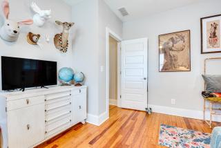 3 Mi to Downtown Covington Cozy Getaway with Porch! - Covington - 7