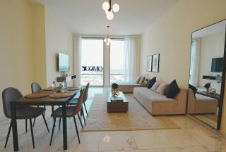 MyDuomo- 2BR near Downtown, with Lake & Pool views-1109 - Dubai - 2