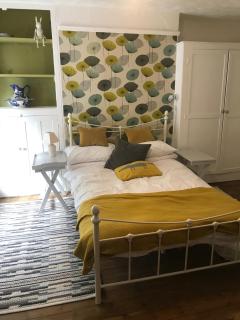 Cherry Cottage 4 bedroom home - 2