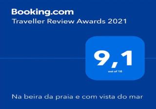 Na beira da praia e com vista do mar - 0