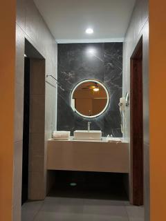 Hotel Maioris Guadalajara - Guadalajara - 9