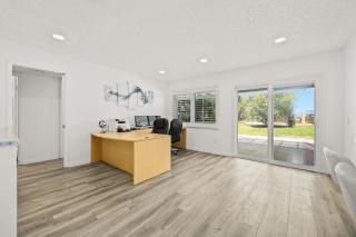 Newly Remodel Luxury Home with Hotel-Like Amenity - Rowland - 1