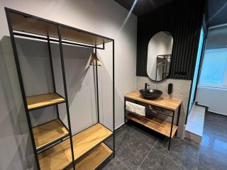 Mickitos Square Rooms and Apartments - 6