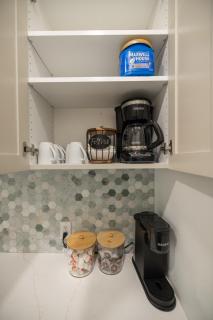 Newly Renovated, Cozy Home - Quiet, Mountain Views - 3