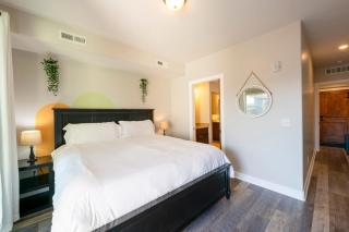 Fully Equipped 2BR Condo with Private Hot Tub & Views - Newpark Terrace 57 - Park City - 2