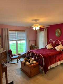 3 guest rooms 2 shared baths - 4