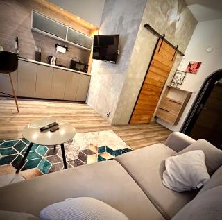 K&H Apartman - Jihlava - 9