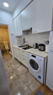 Apartamento Cave -1 Estúdio inteiro no Areeiro em Lisboa - Lissabon - 4