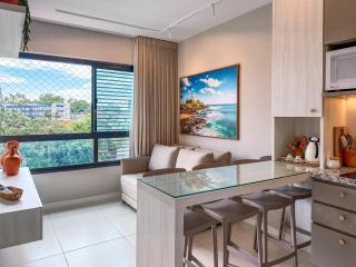 Apto com piscina, perto da praia e do Farol da Barra - 0