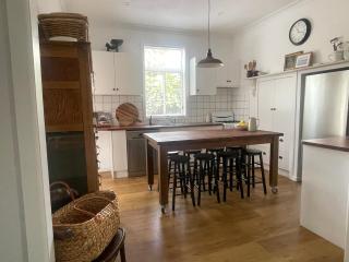Old Maffra Cottage - Maffra - 1