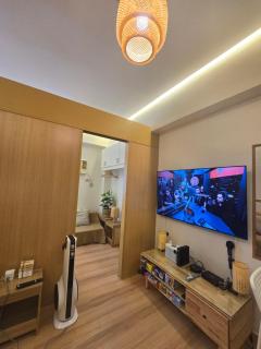 Lindy's Home Staycation - 8