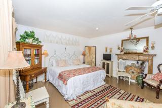 Binky's Summer Afternoon - Fredericksburg - 5