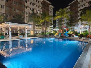 Happy Stays A - Sunset View at SMDC Hope Residences - Trece Martires - 0