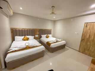 Hotel MGM Grand - Srikalahasti - 5