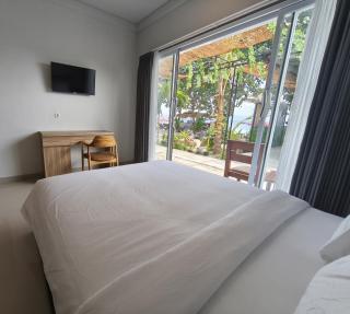 Lushy Hostel Nusa Penida - 6