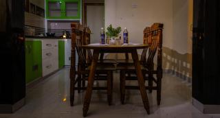 S V IDEAL HOMESTAY -2BHK SERVICE APARTMENTS-AC Bedrooms, Premium Amities, 2KM to Tiruchanoor Padmavathi Temple , 6KM to Alipiri, 24 HOURS Service BOYS Available - Tirupati - 1