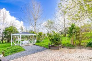 Horse Club Retreat 3 Bedrooms - Dairy Flat - 4
