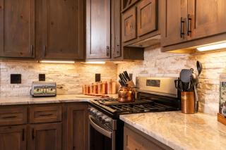 NEW BUILD Toccoa River Mist Riverfront Property w Hot Tub Firepit More - Blue Ridge - 3