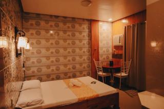 Queen Maricel Inn - 3