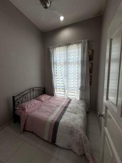 Norelsya Homestay Bemban Melaka - - 1