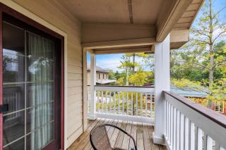 Grand Wood Suites - 3rd Floor Front Side Corner Penthouse Suite 301 - Nashville - 4