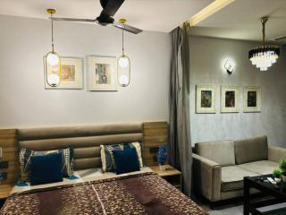 Minimalist Haven at 26th floor supernova - Neu-Delhi - 6