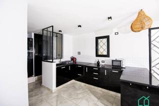Front Sea Luxury Modern and High Standing La Marsa Corniche - Douar el Hafey - 1