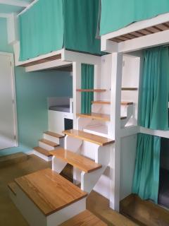 Conde Surf Camp - Capsule Beds FEMALE Dorm - Vila do Conde - 3