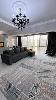 2 комнатная квартира с панорамным видом 126 - Almaty - 8