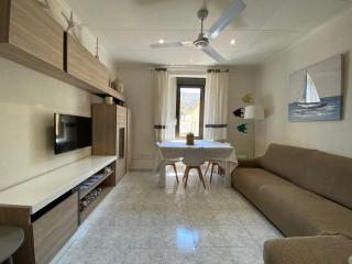 Apartaments Portbou Costa Brava - Portbou - 8
