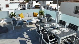 Modern 2 bed apartment, private roof terrace with jacuzzi - Competa Centre - Casa de La Plaza - Cómpeta - 7