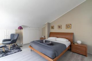 i-HOMES Luxury Suite San Martino - Padua - 0