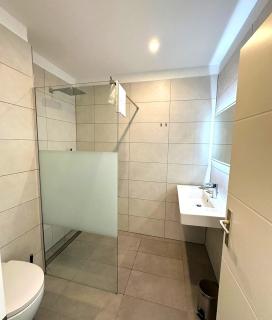 Strandhotel Buckow Resort & SPA gut-Hotels SEE - Buckow - 4