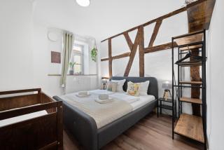 BackHome - BUSINESS&FAMILY - Fantastische Schlosslage, SmartTV, Netflix, 50qm, 24h Checkin - Apartment 1 - 0