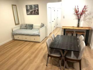 Brand new suite in langley close to everything - Langley - 1