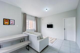 Apto de 01 quarto há poucos metros do mar! 0453 - 8