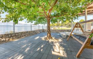 Awesome Home In Biograd With Wifi - 9