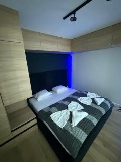 Next to lake Apartment - Košice - 9