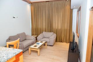 Excelsior Luxury Apartments - Manama - 3