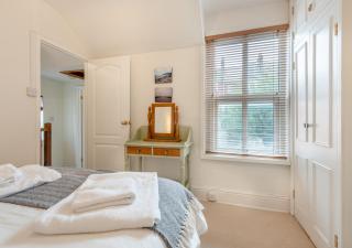 North Cliff View - 2