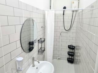 Haus Sathorn Pier 2 Cozy Bedroom City Center - Banguecoque - 5