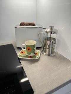 City Apartment River with sauna, balcony, free WiFi - 1