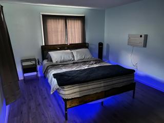 Berea's Blue Bungalow - Near Hopkins Airport, IX Center, NASA, Cle MetroParks & Baldwin Wallace - Coffee Provided! - 8