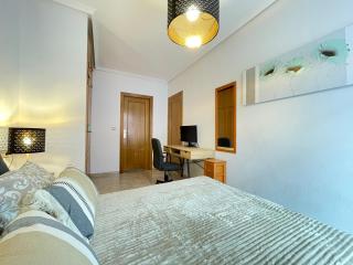 Superior La Playa! 3 Bedrooms! 2 Baths! Air Condition! Side Sea View! - Torrevieja - 3