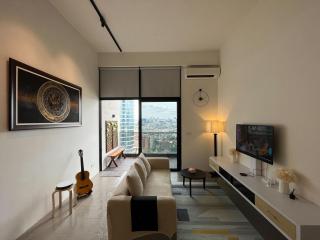 Scenic Garden Balcony EST Bangsar Studio for 2 - 9